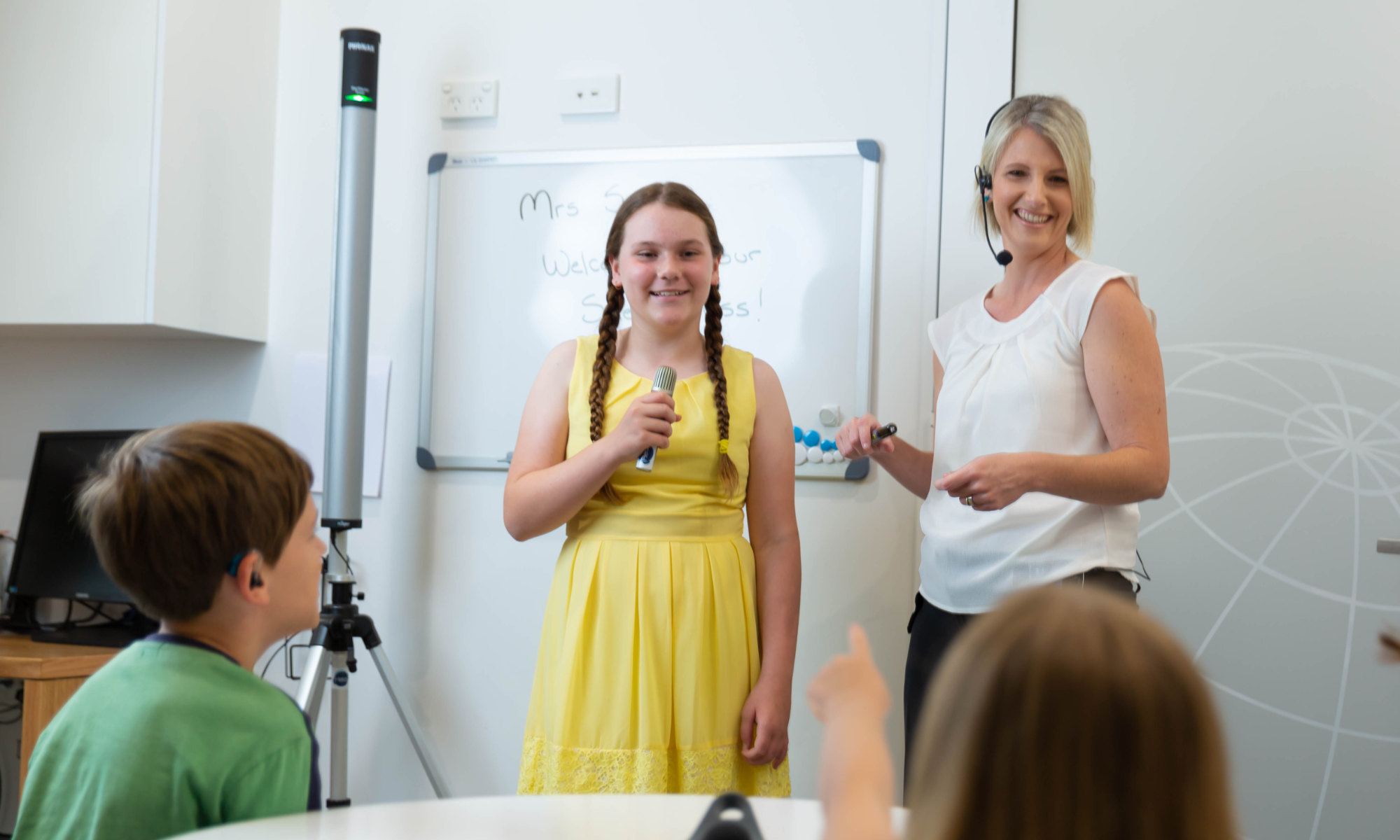 Dynamic Sound Field Amplification in the classroom Dynamic Sound Field Amplification in the classroom